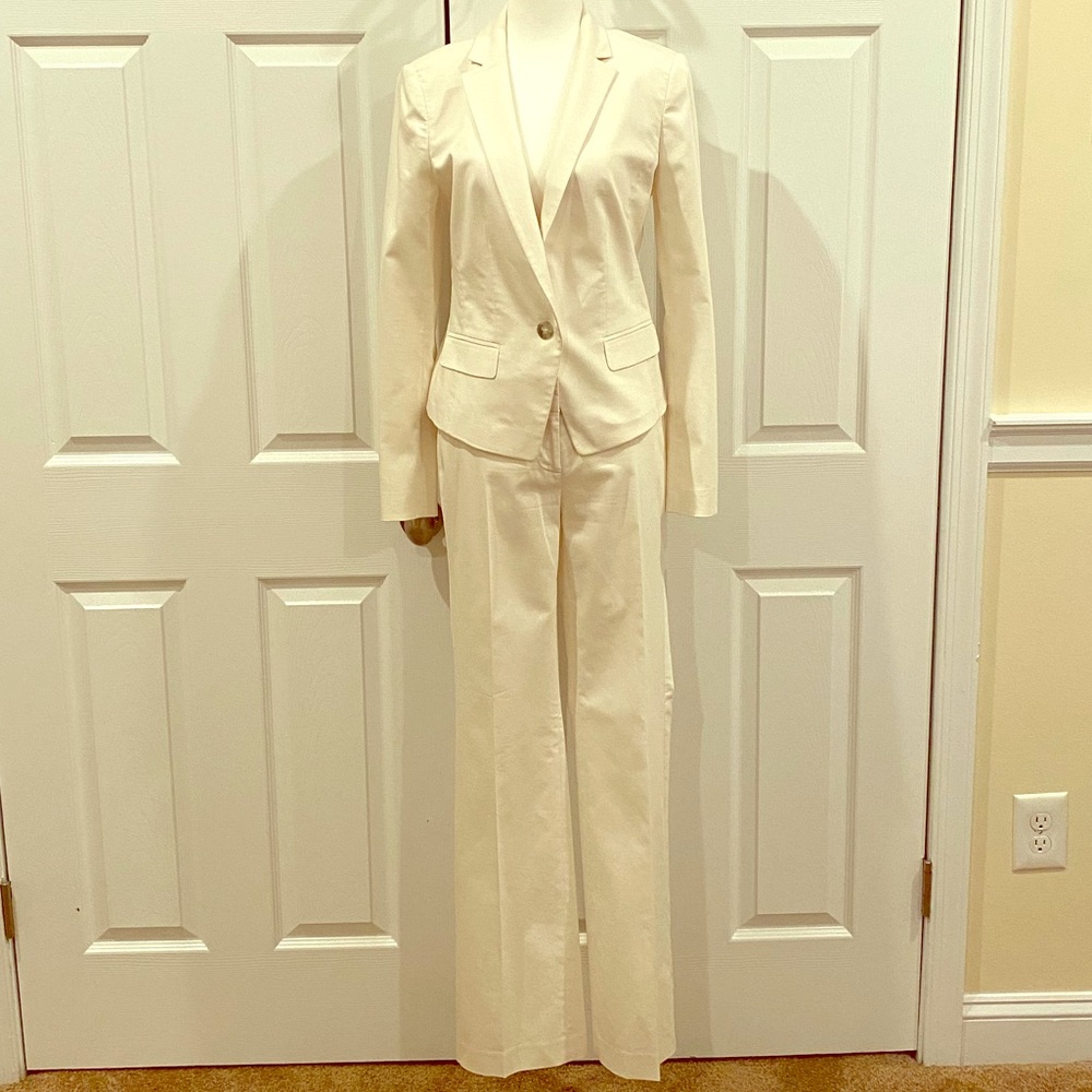 Ann Taylor off-white Summer Pants Suit